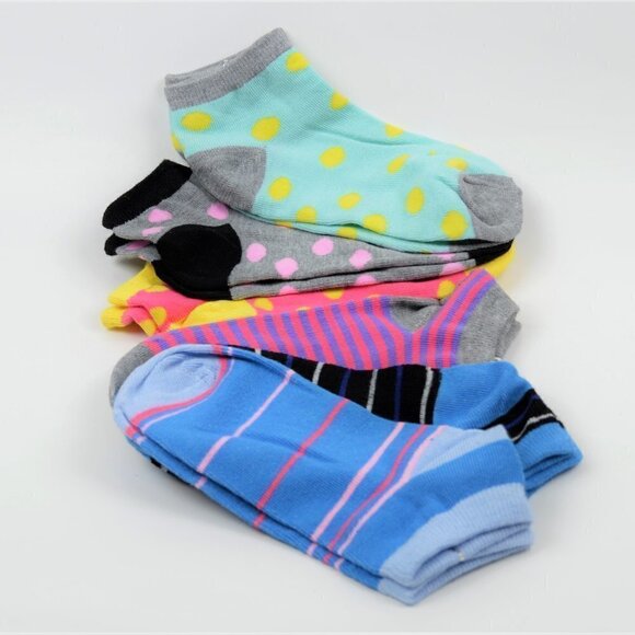 Nwt 6-Pairs Girl's Cotton Low Cut Socks Size: 6-8 - Picture 2 of 4